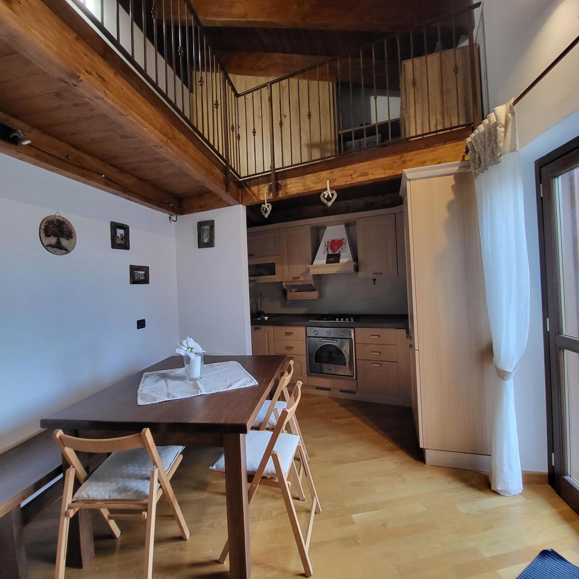 Attico E Super Attico Panoramico Apartman Rocca di Cambio Kültér fotó